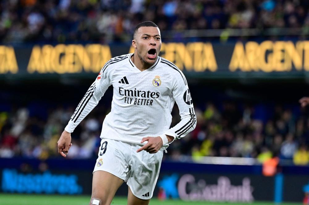 喜爱足球的 喜爱足球的